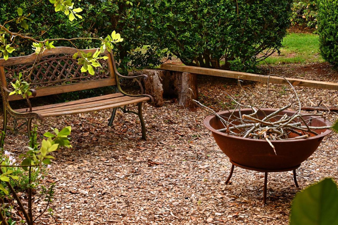 Camelot Boutique Accommodation Mount Tamborine Exterior foto