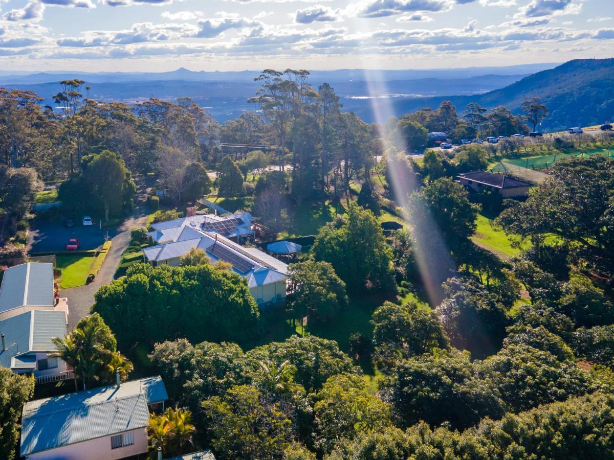 Camelot Boutique Accommodation Mount Tamborine Exterior foto